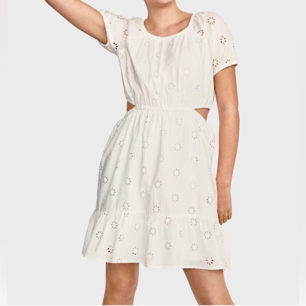 Girls White Eyelet Cutout Bohemian Dress size XL 16/18 NWT 100% cotton